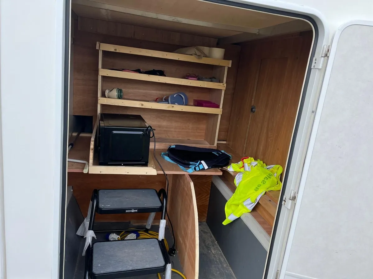 Campervan - Image 2