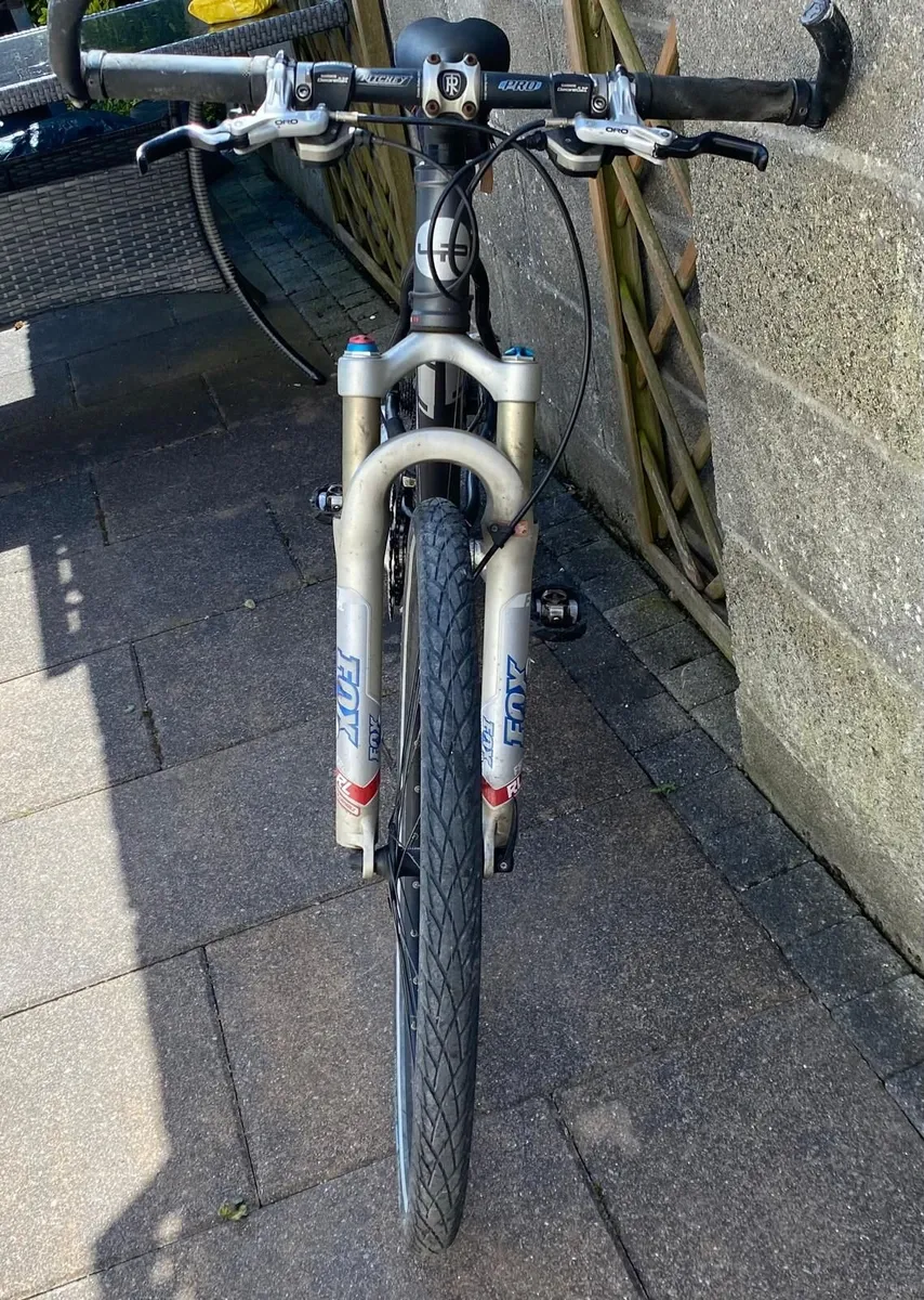 Mountain Bike - Image 2