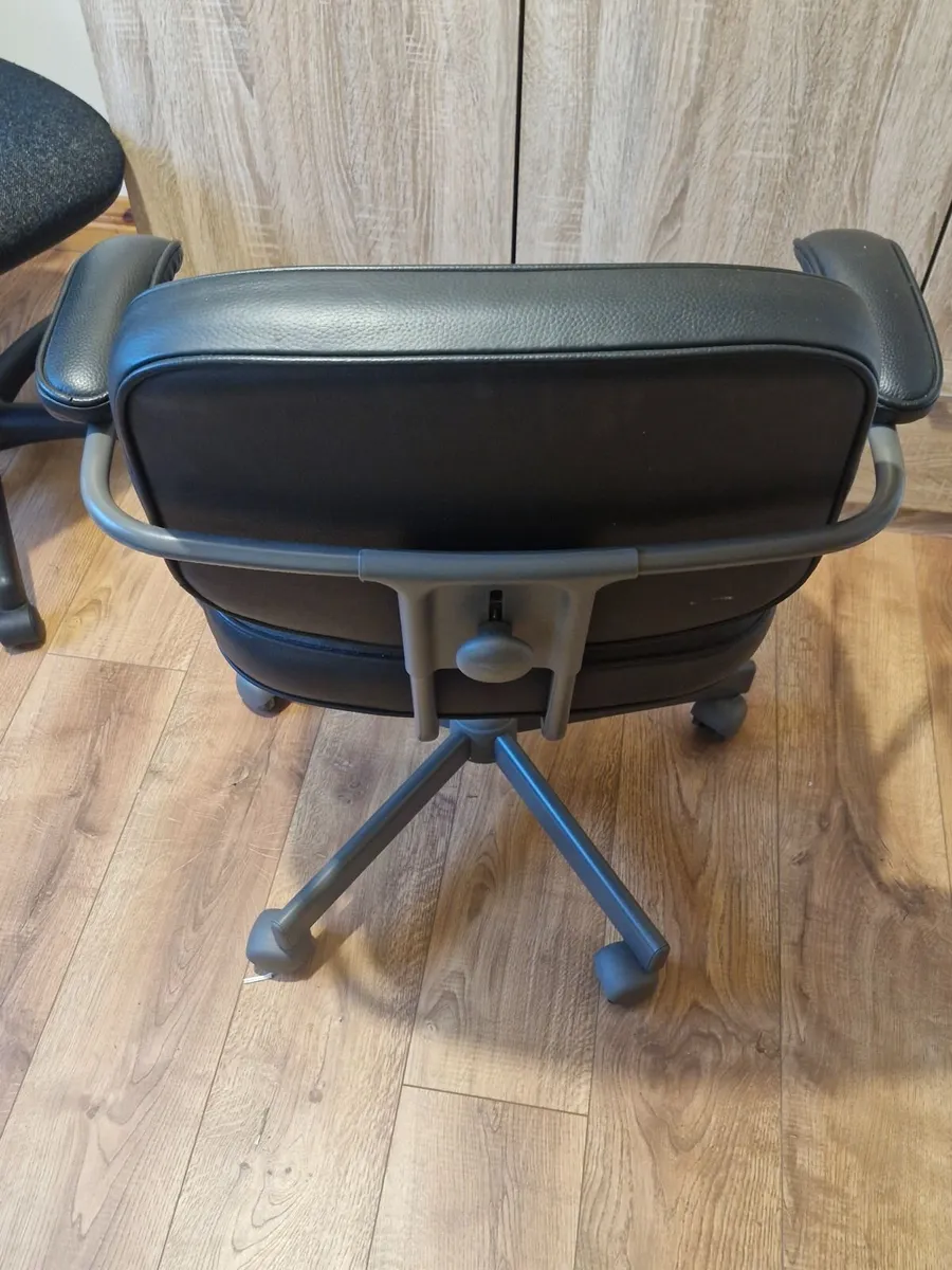 office chair - Image 2
