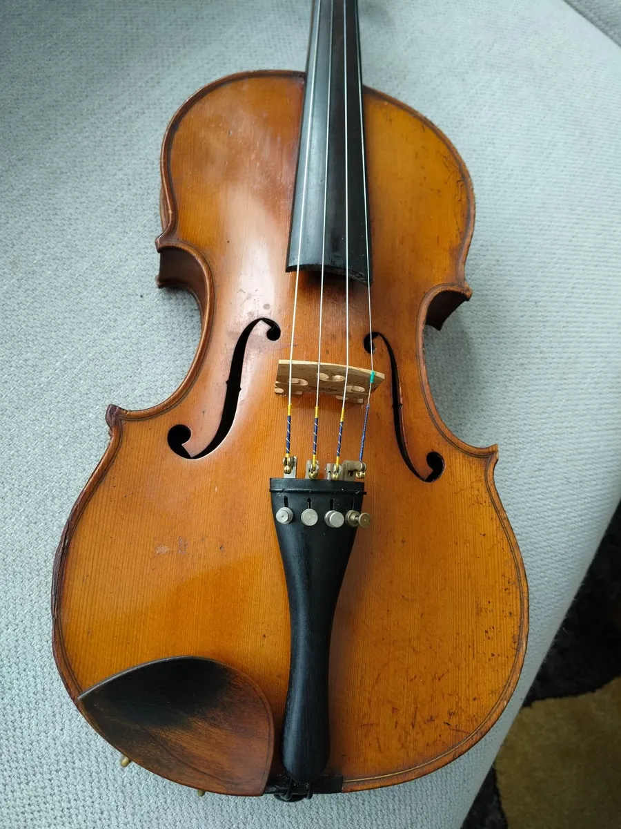 Old 4/4 violin - Image 2