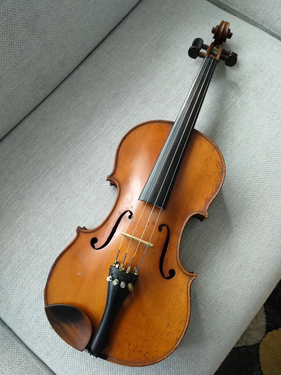 Old 4/4 violin - Image 3