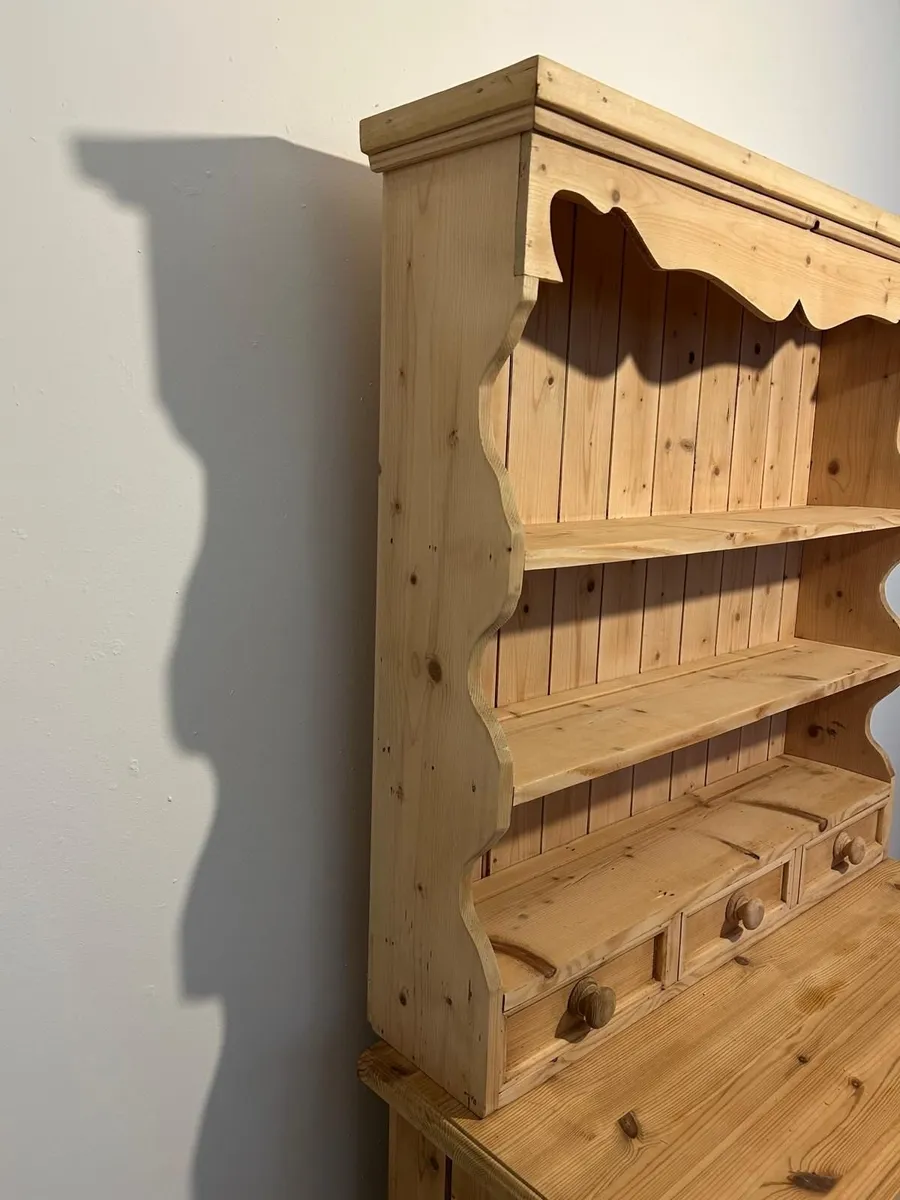 Small Solid Pine Dresser with Shelves - Image 3