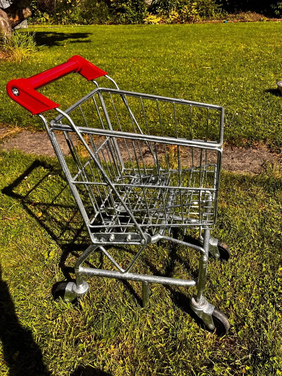 Kids Play Shopping Trolley - Image 1