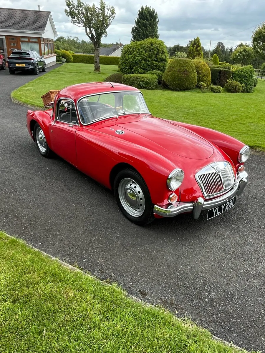 MGA 1600 - Image 3