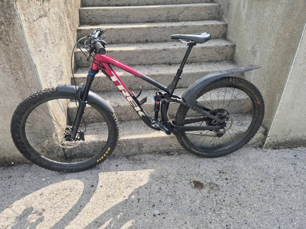 Trek Fuel ex8 size M/L - Image 1