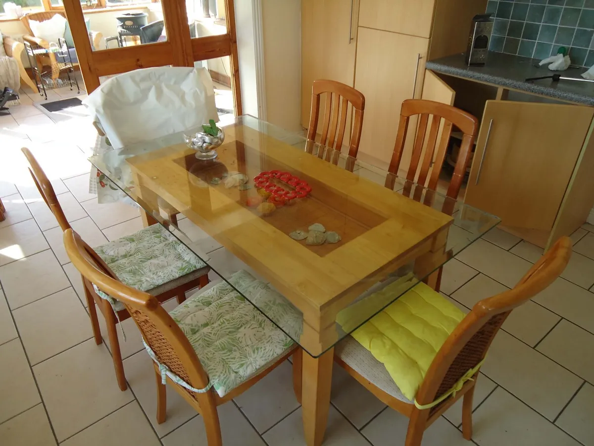 4-BED HOLIDAY HOME CONTENTS – SOLD AS ONE LOT - Image 3