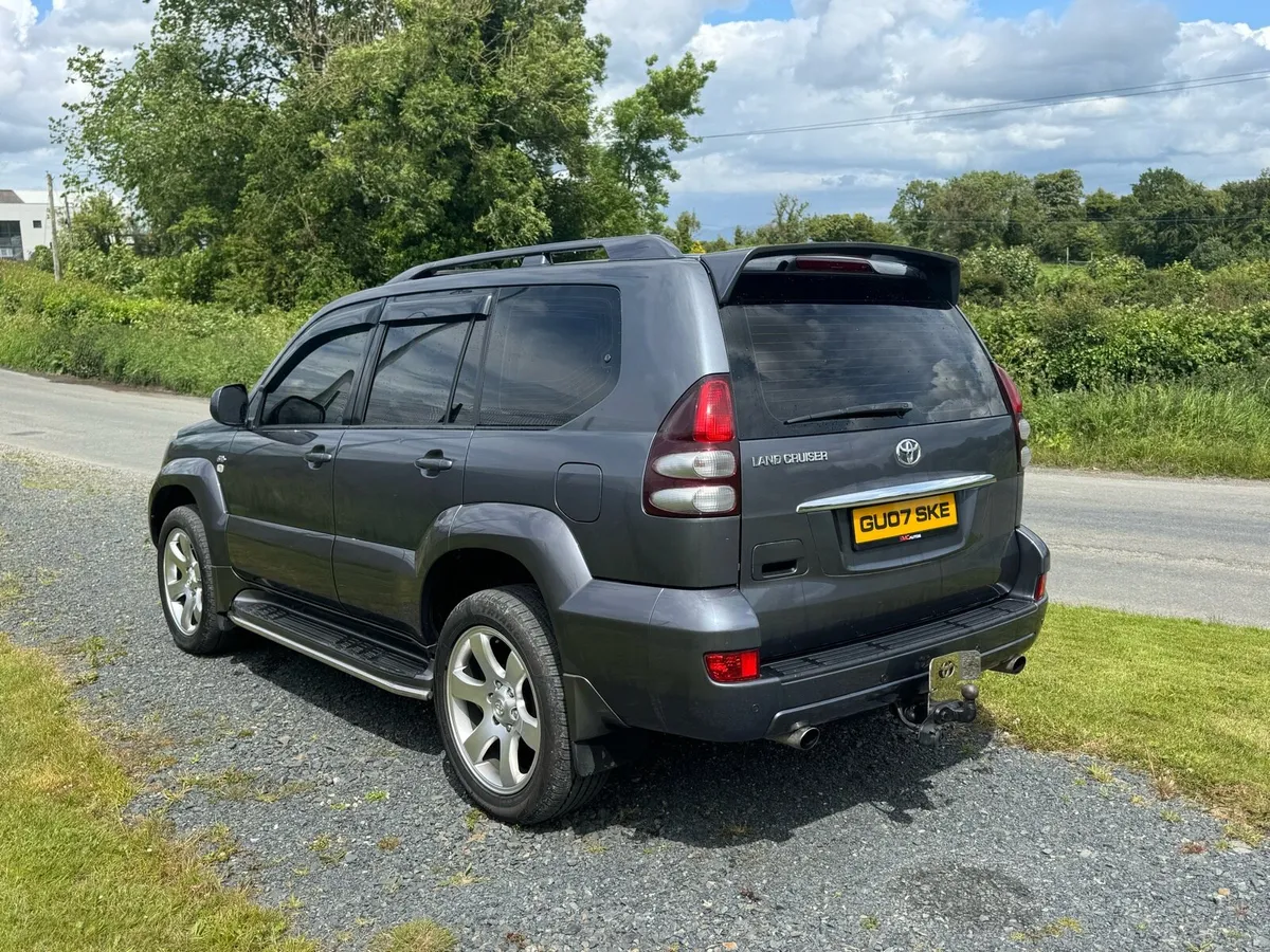 2007 lc5 Toyota landcruiser 1 owner from new - Image 4