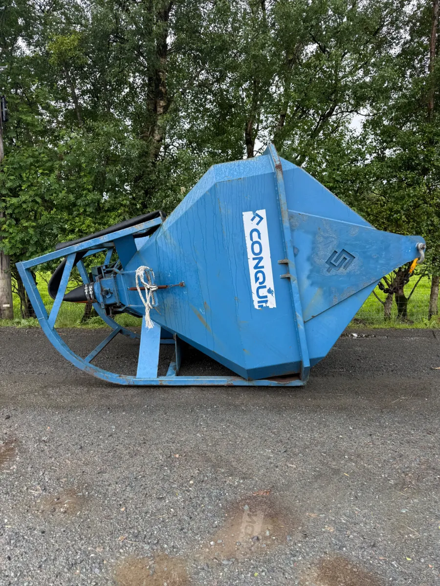 Concrete Skip - Image 1