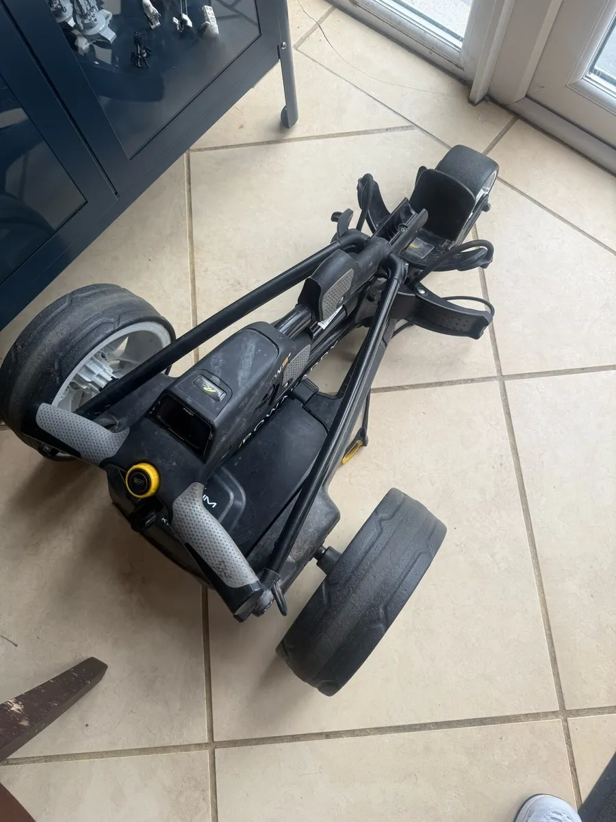 Powakaddy FW3 - Image 1