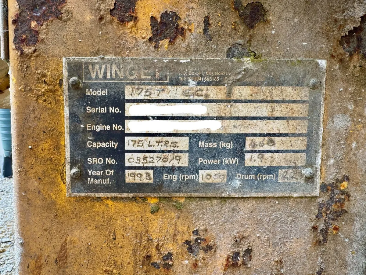 Winget diesel mixer with Lister engine - Image 3