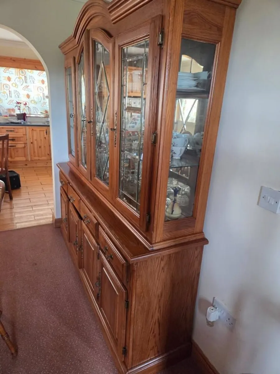 Oak Display Cabinet - Image 3