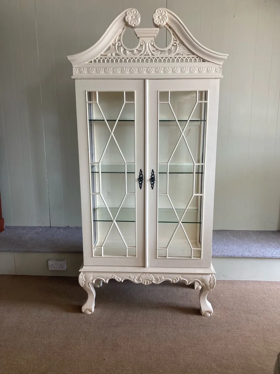 Display Cabinet - Image 2
