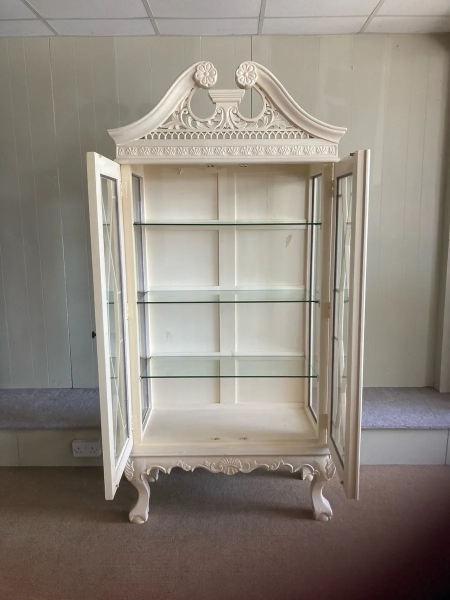 Display Cabinet - Image 3