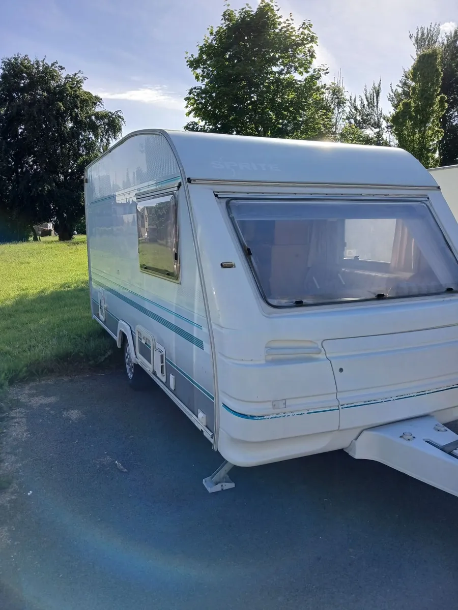 Caravan - Image 3