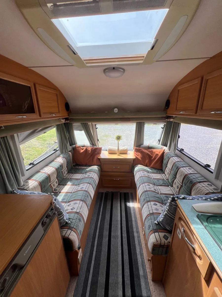 Avondale Mayfair Caravan - Image 3
