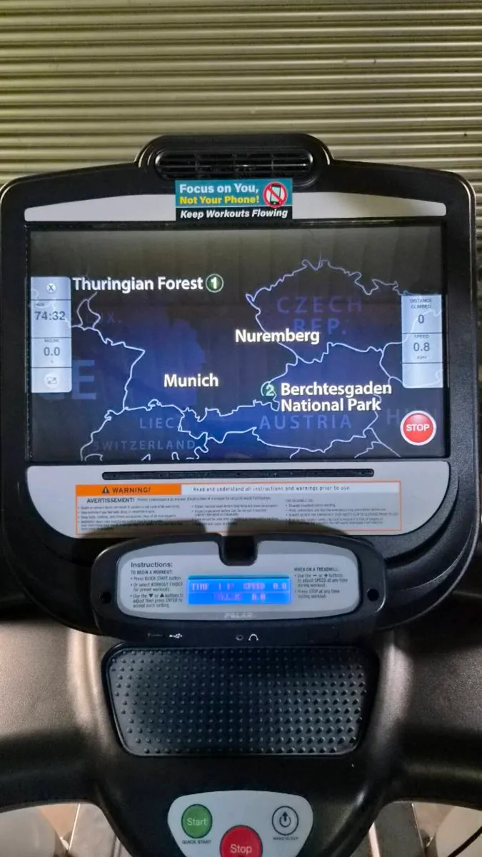 TRUE TREADMILLS TOUCH SCREEN ALL SERVICED X 10 - Image 3