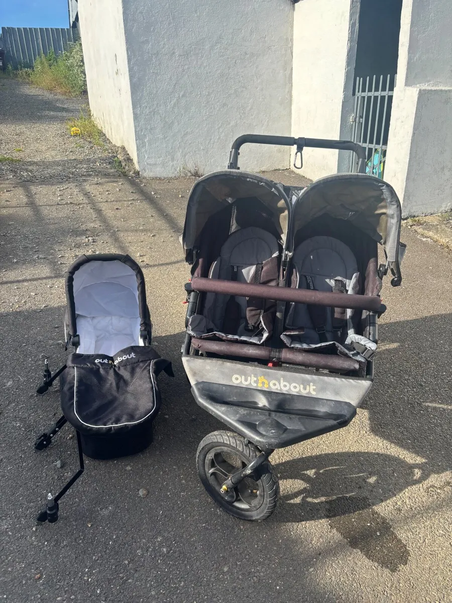 Double out n about Stroller with Bassinett - Image 1