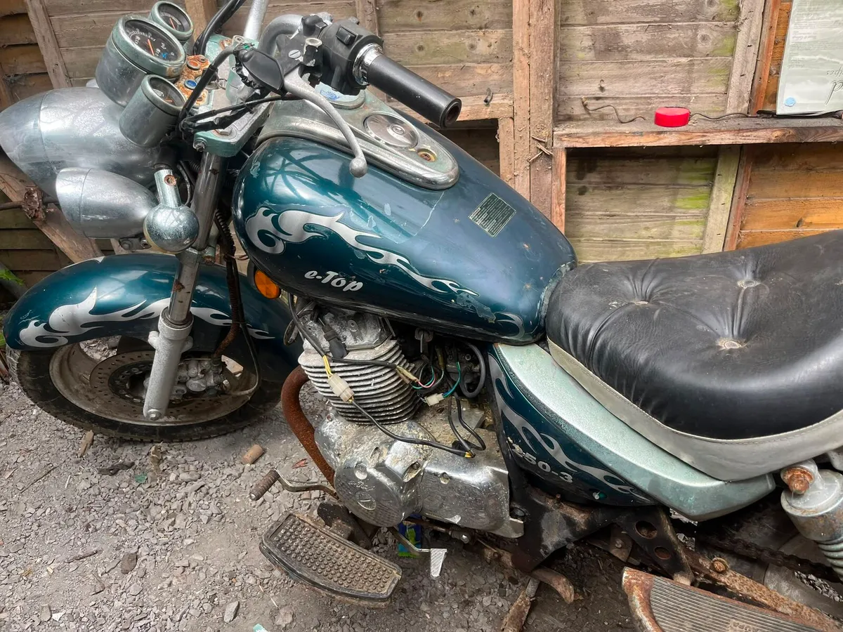 E top motorbike - Image 3