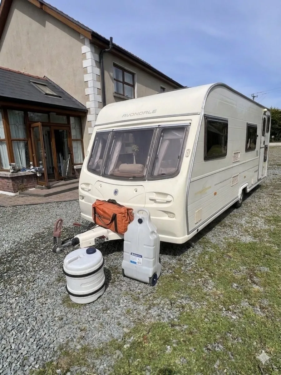Avondale Mayfair Caravan - Image 1
