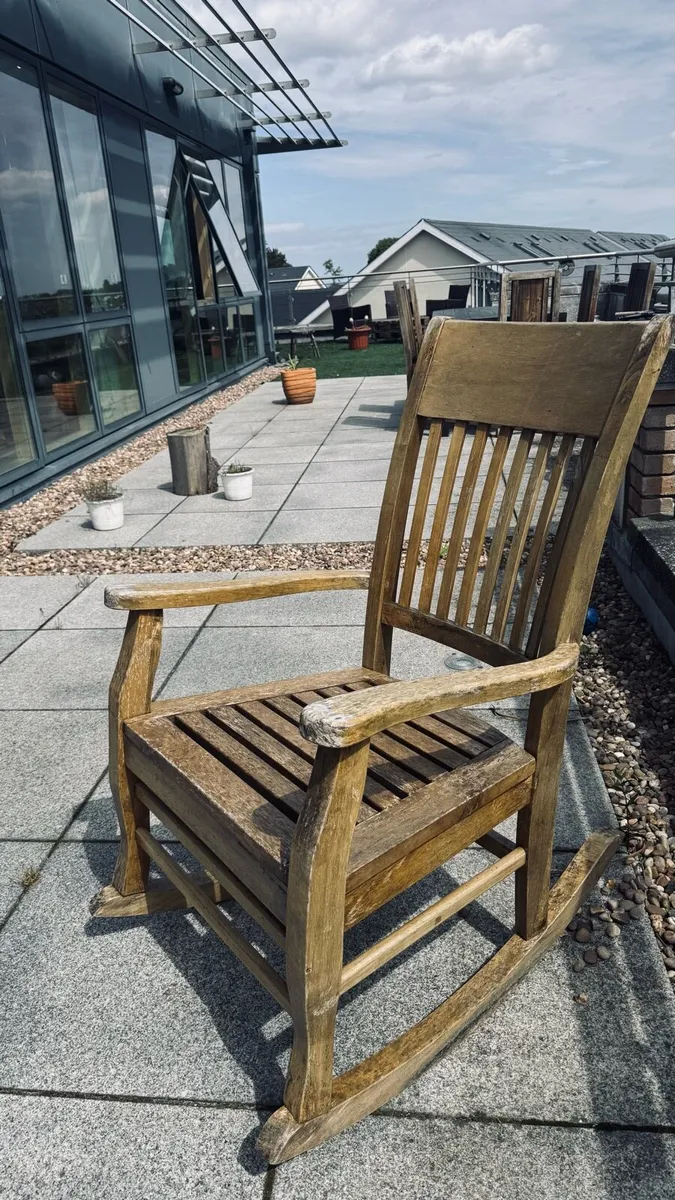 Rocking chair - Image 3