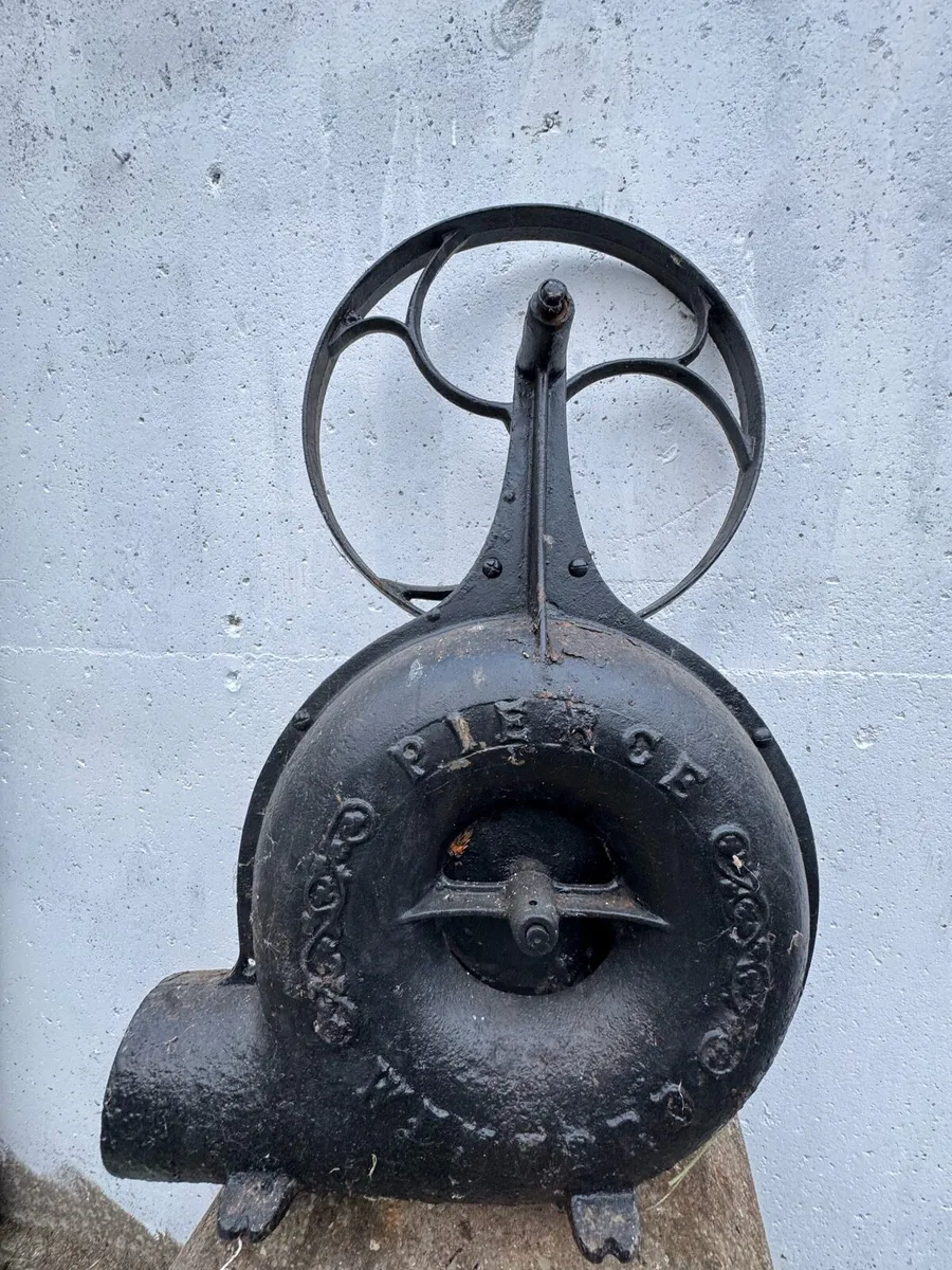 Pierce of Wexford antique Fire Blower - Image 2
