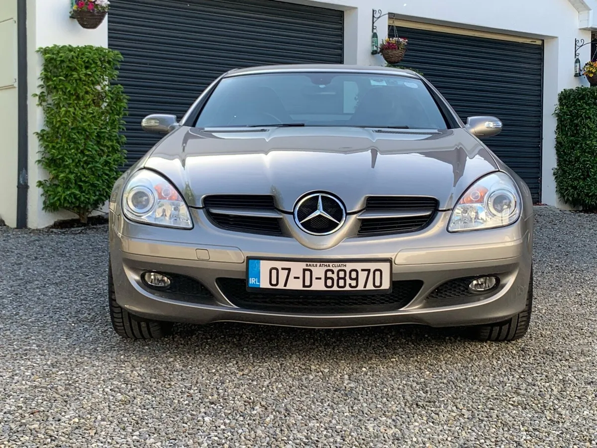 Mercedes SLK | only  40,000 miles | SPECIMEN - Image 3