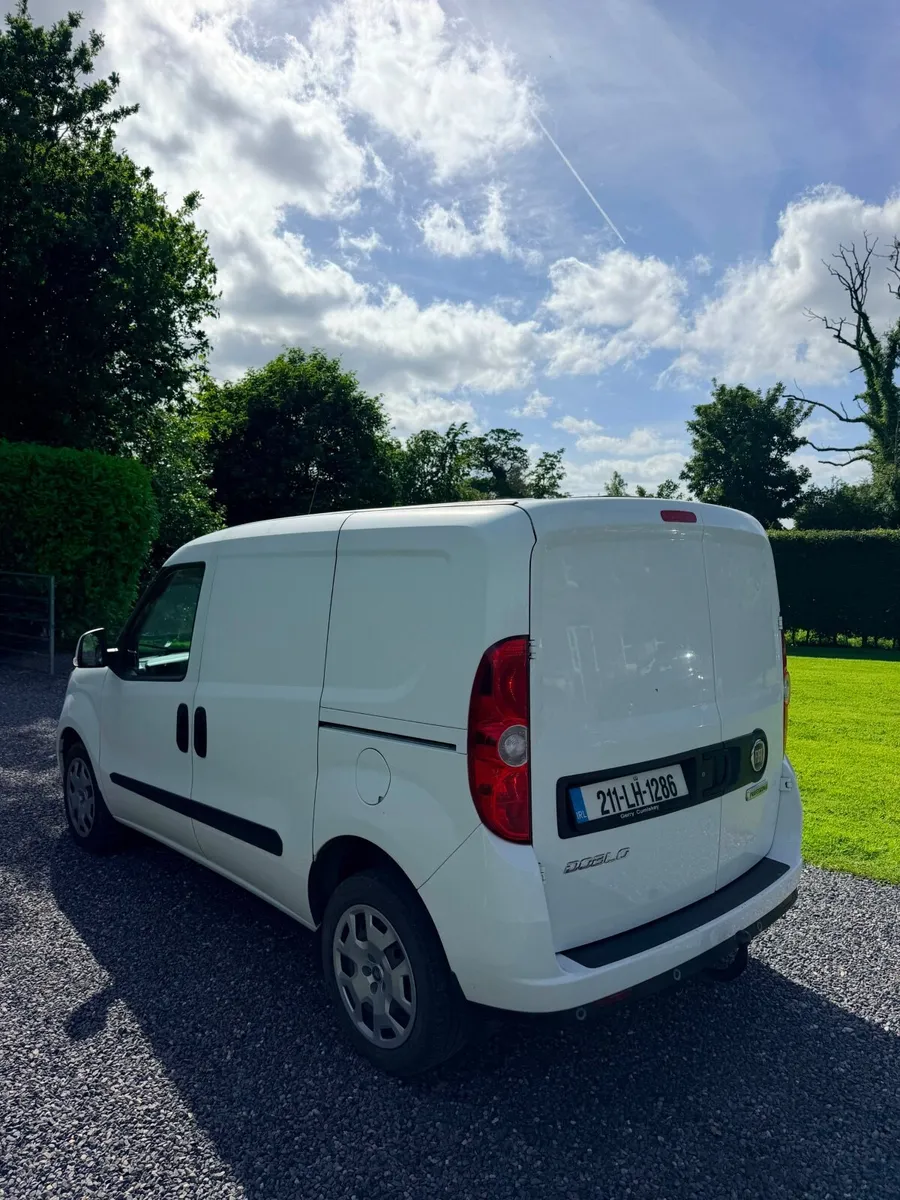 Fiat Doblo 2021 - Image 3