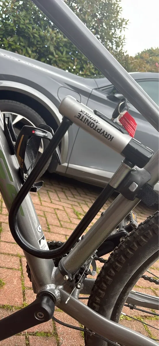 Kross Hexagon 4.0 EQ Hybrid Bicycle - Image 3