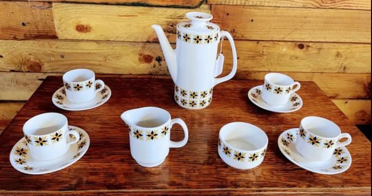 Arklow pottery coffee set - Image 2