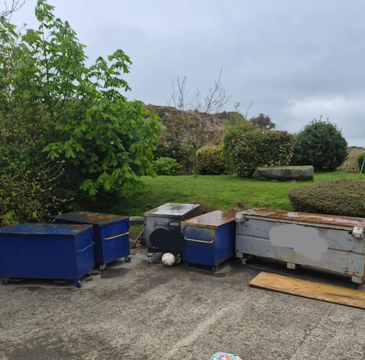 Site boxes - Image 1