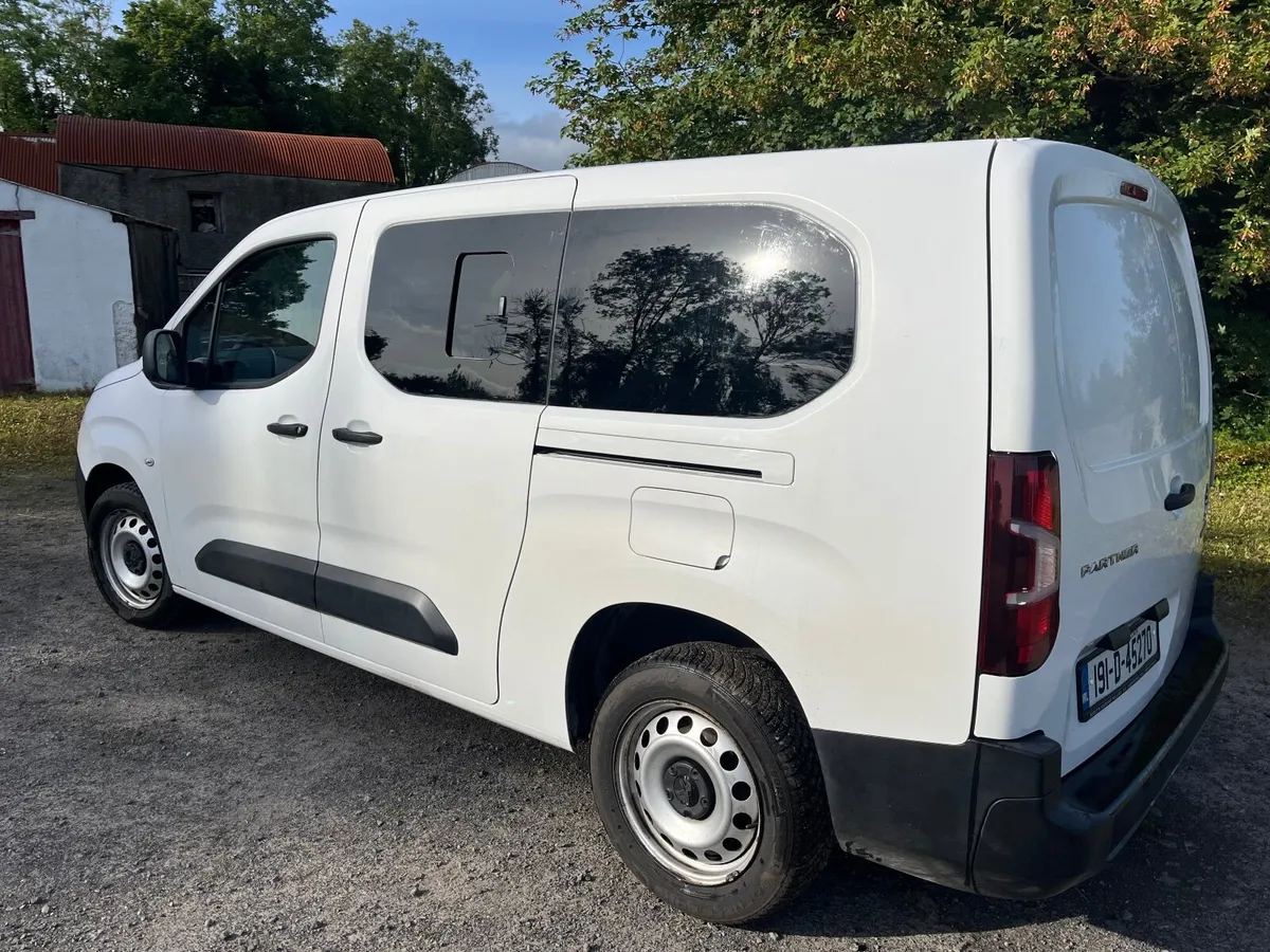 Peugeot Partner 2019 Long wheelbase Micro camper - Image 2