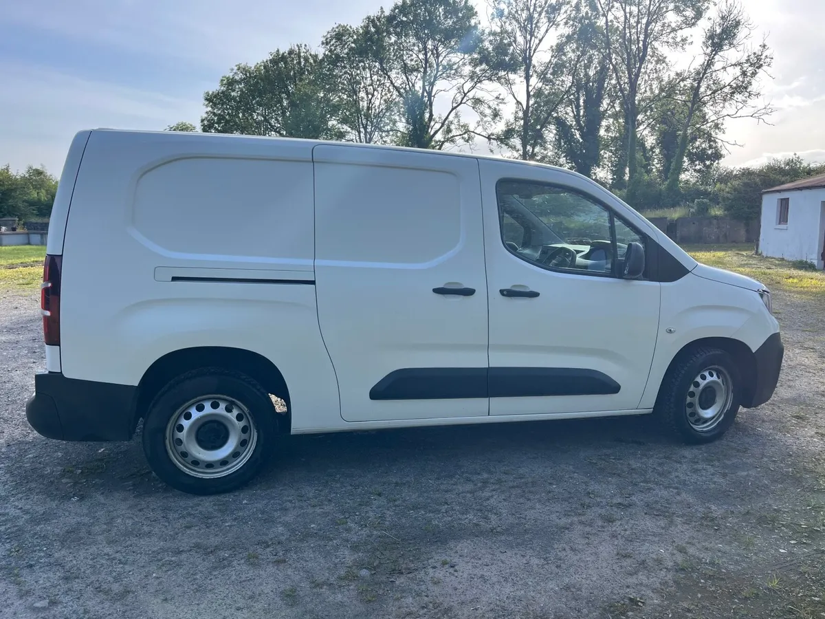 Peugeot Partner 2019 Long wheelbase Micro camper - Image 3