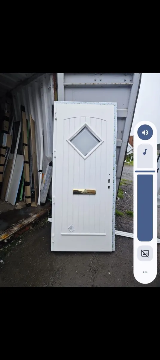 Composite door - Image 2