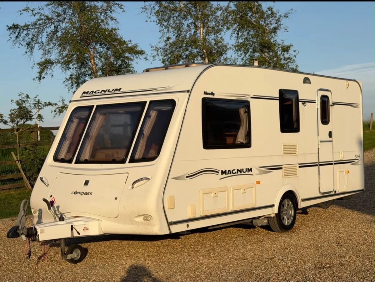 Caravan - Image 1