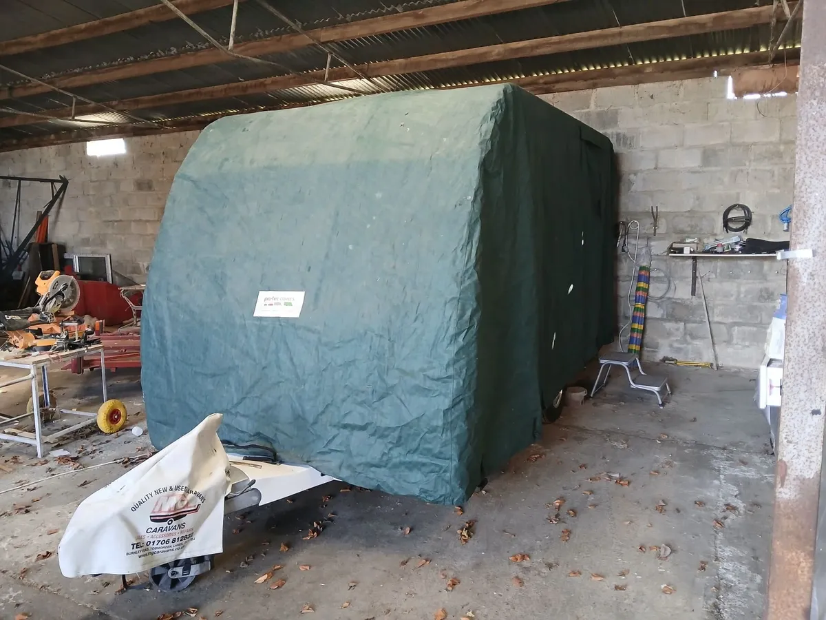 Caravan - Image 4