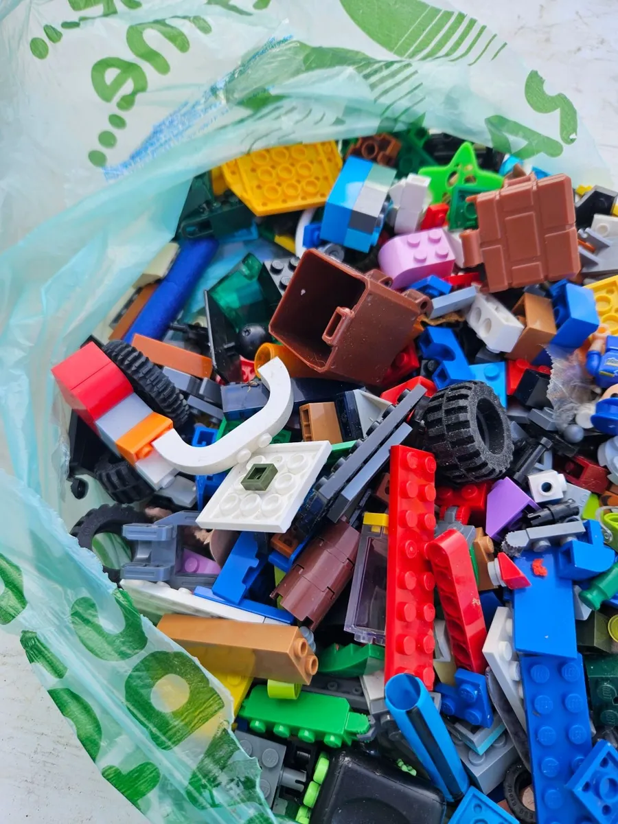 Lego - Image 2