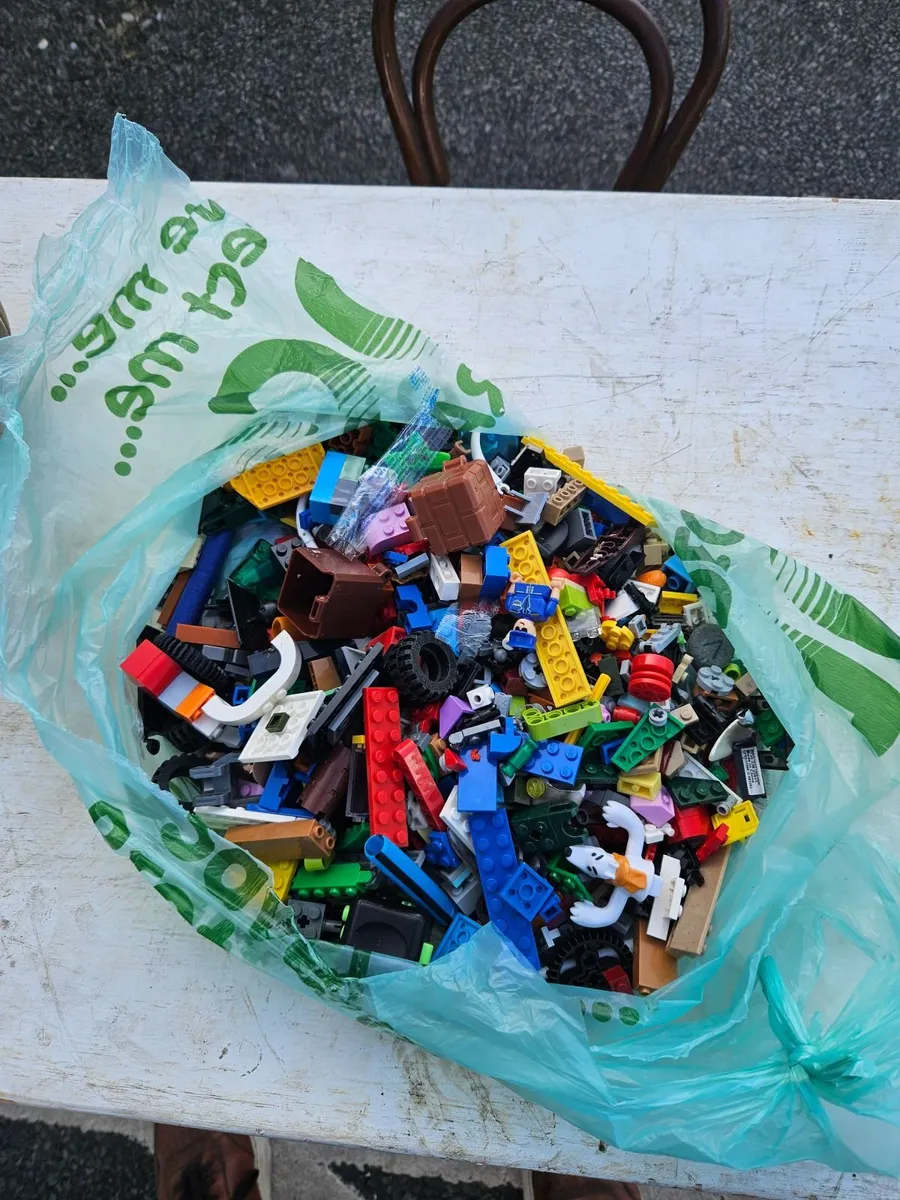 Lego - Image 1