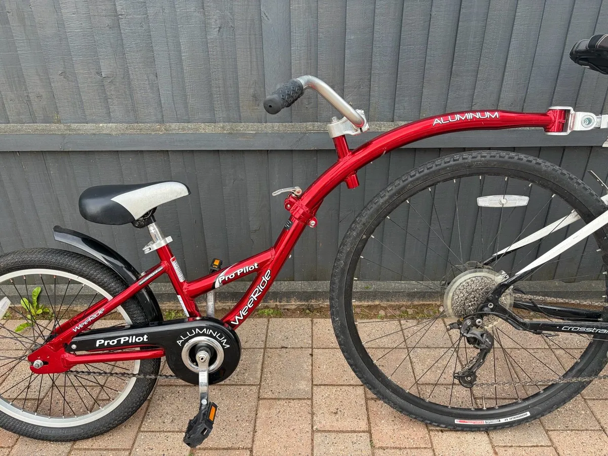 Weeride Propilot Tagalong Bike - Image 1
