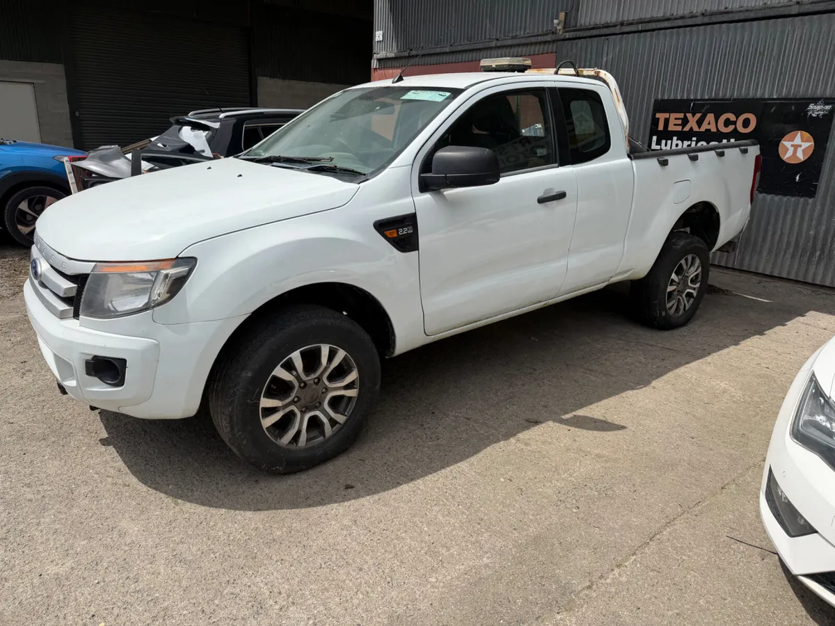 2013 Ford ranger king cab - Image 3