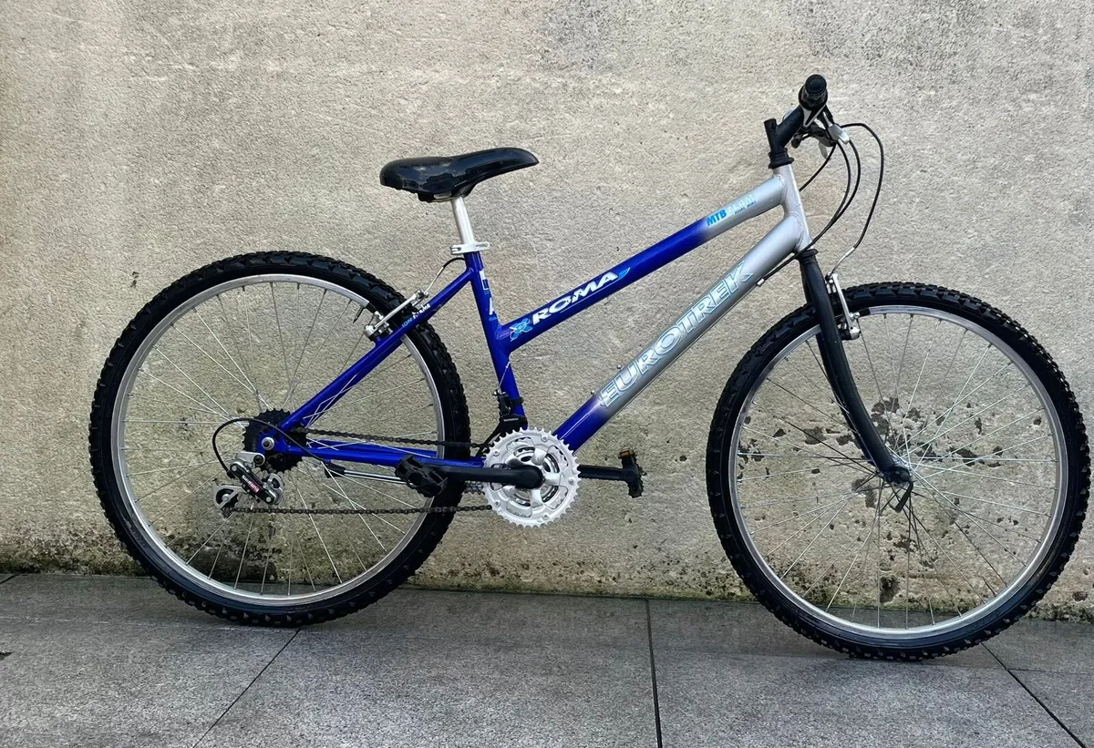 Boys bicycle 24inch wheels - Image 1