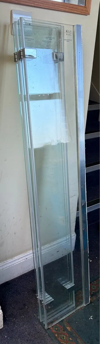Aqua chrome folding bath screen - Image 1