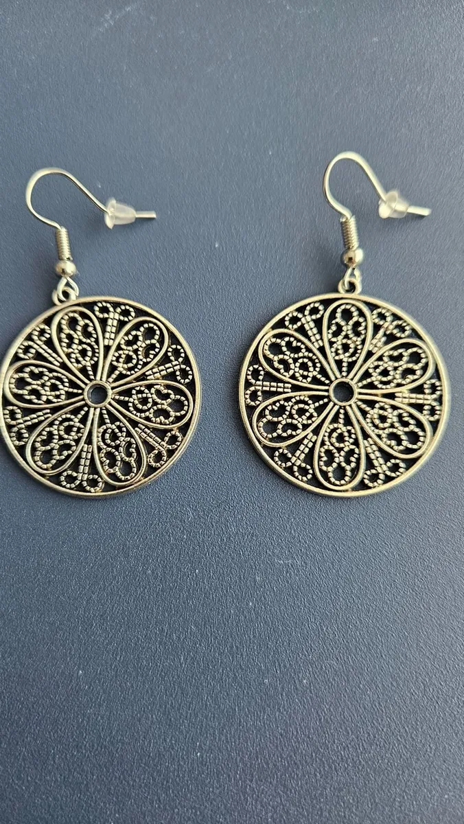 Necklace and Earrings - Image 2