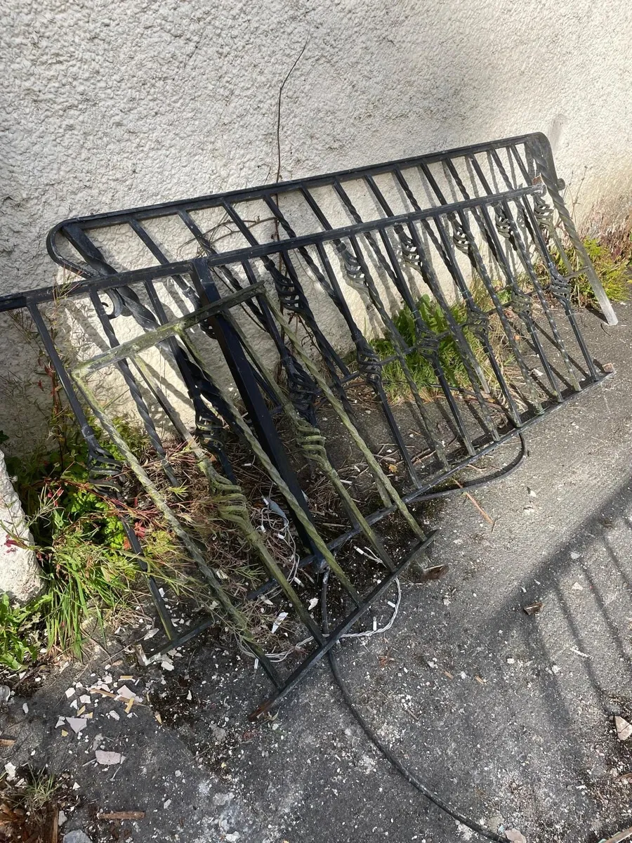 Good quality railing - Image 3