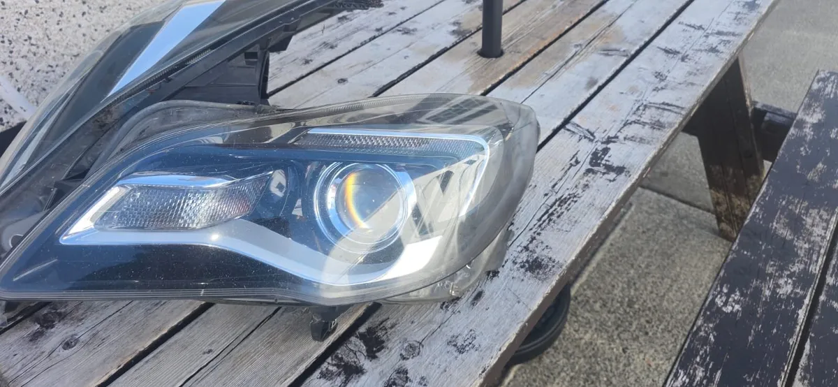 Opel insignia LED headlights 2016 - Image 1