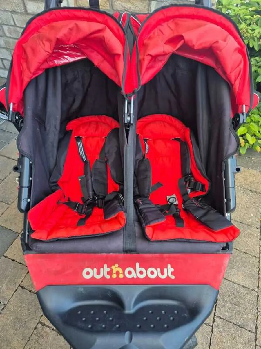 Double out and about buggy - Image 2