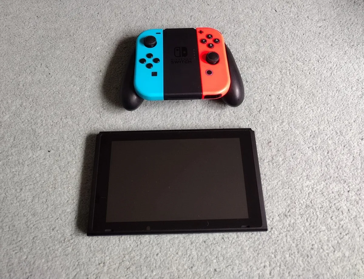 Big Saver Switch & Pro Controller Multiplayer Pack - Image 3
