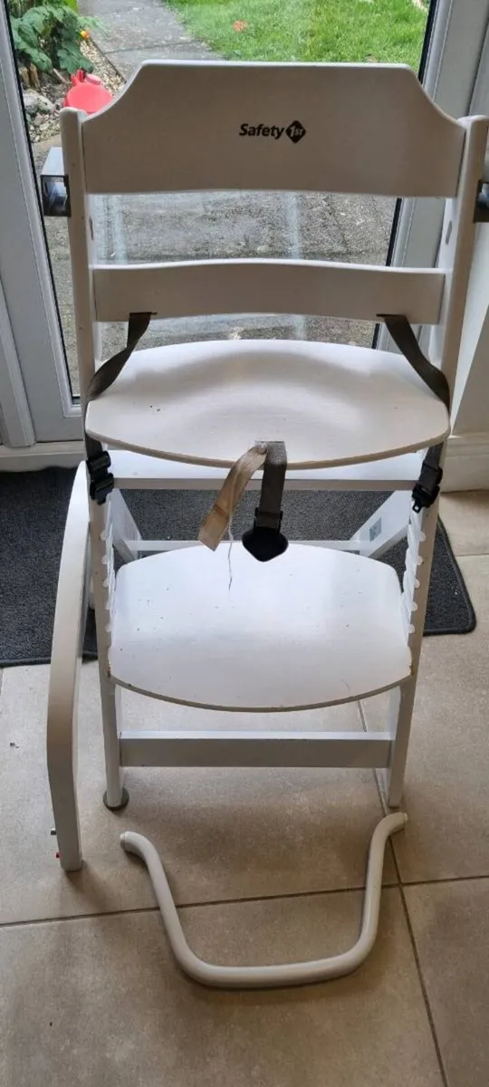 High chair - Image 2