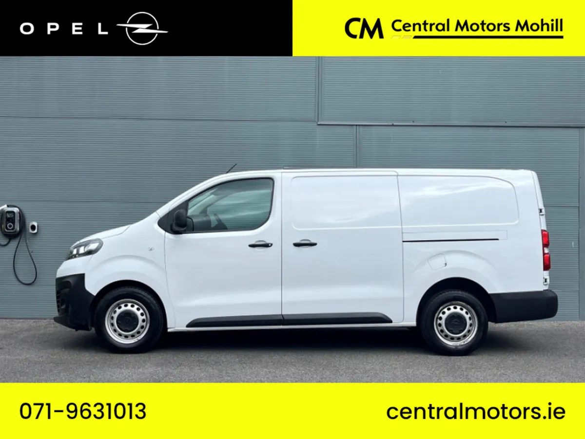 Opel Vivaro L2H1-1.5 100 BHP Diesel * Low Mileage - Image 2
