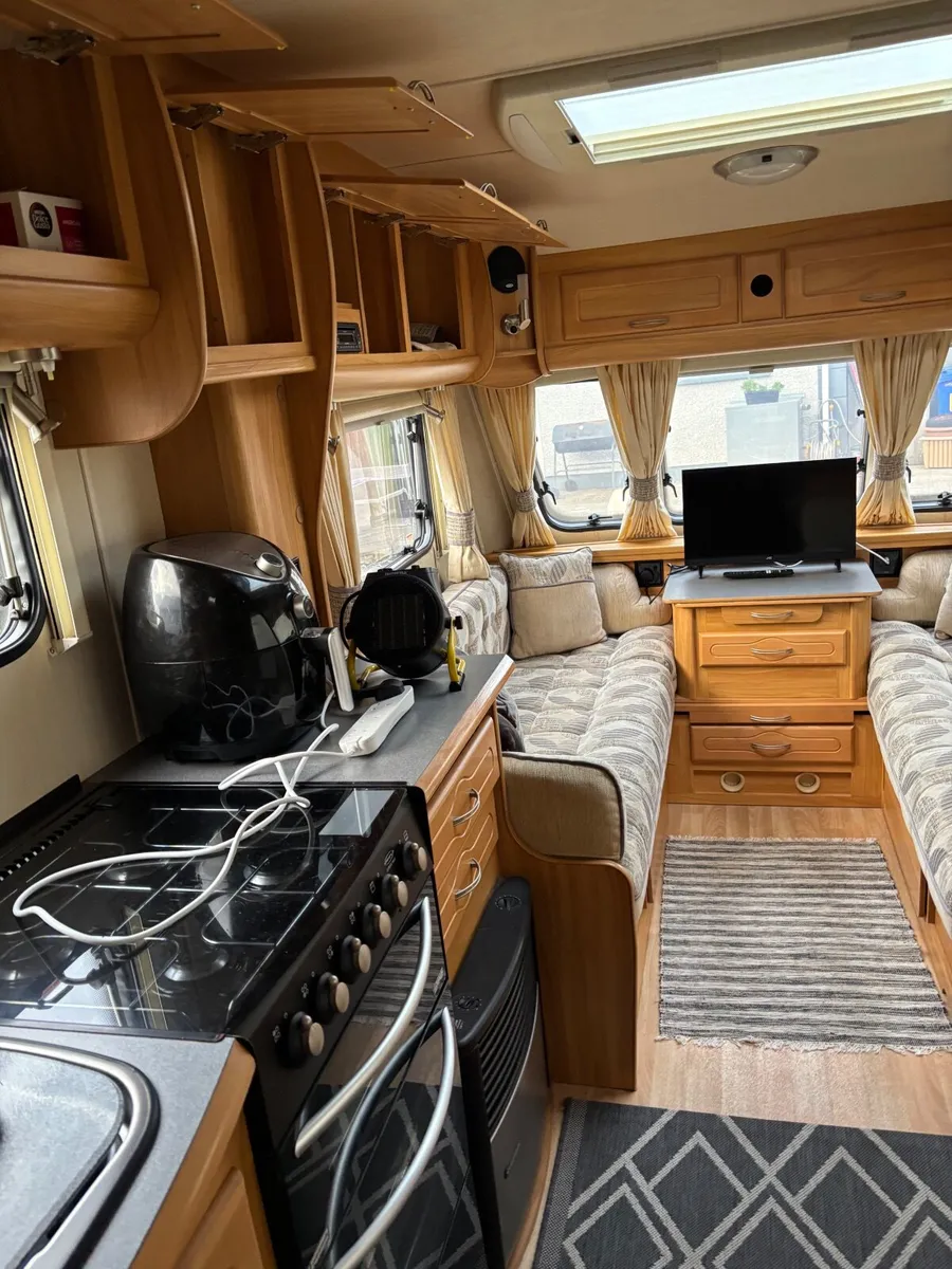 Fleetwood Meridien 4 berth - Image 2