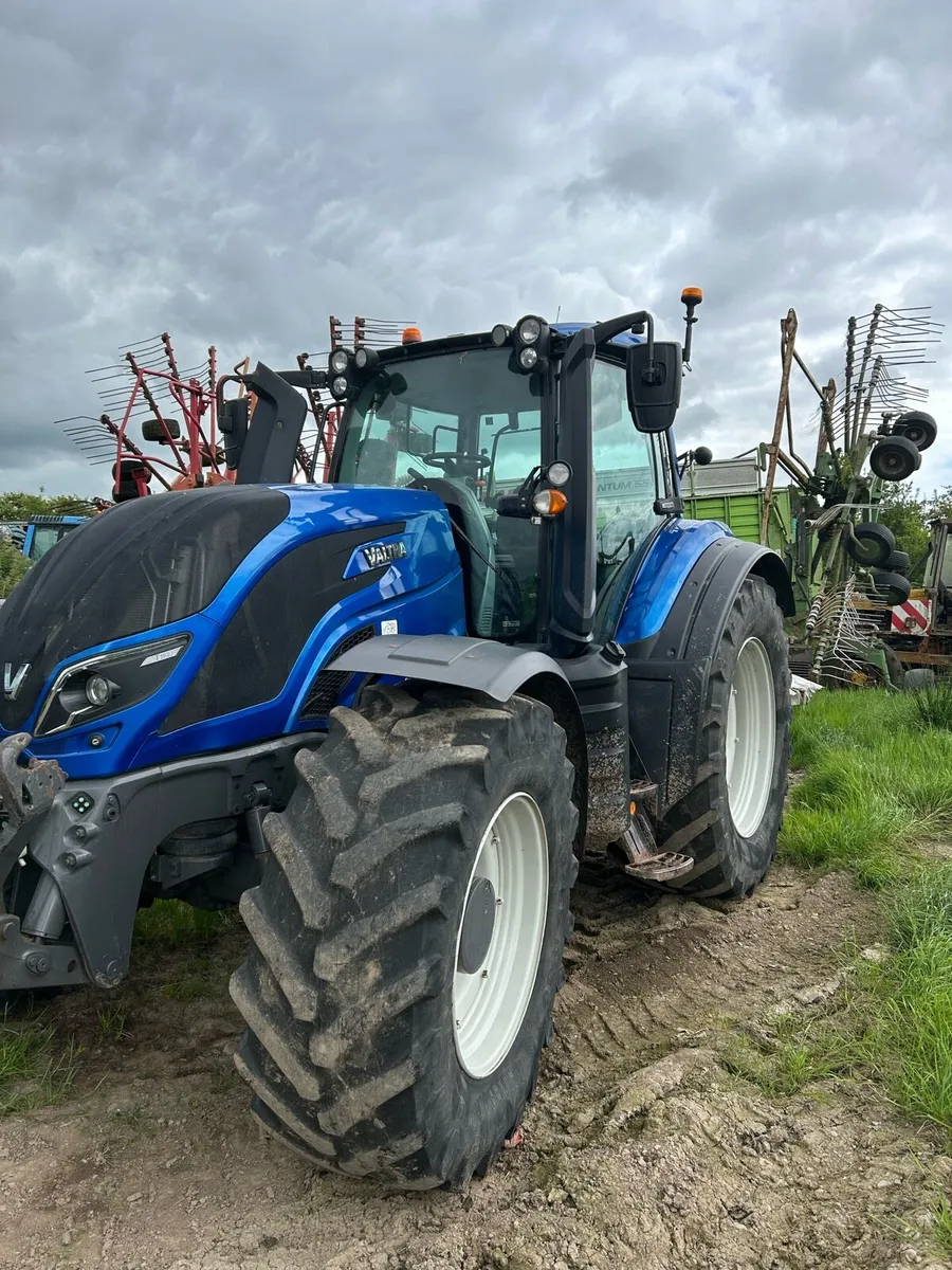 2021 valtra t194a - Image 1
